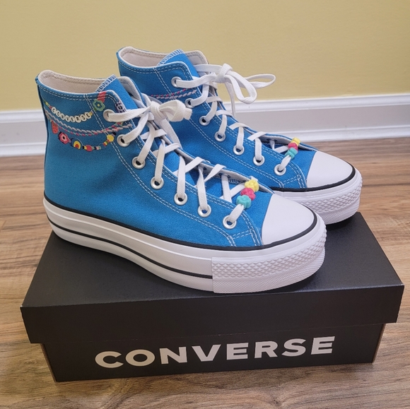 Converse Shoes - Converse, Chuck Taylor All Star Lift Platform Embroidered Bracelet, size US 7.5